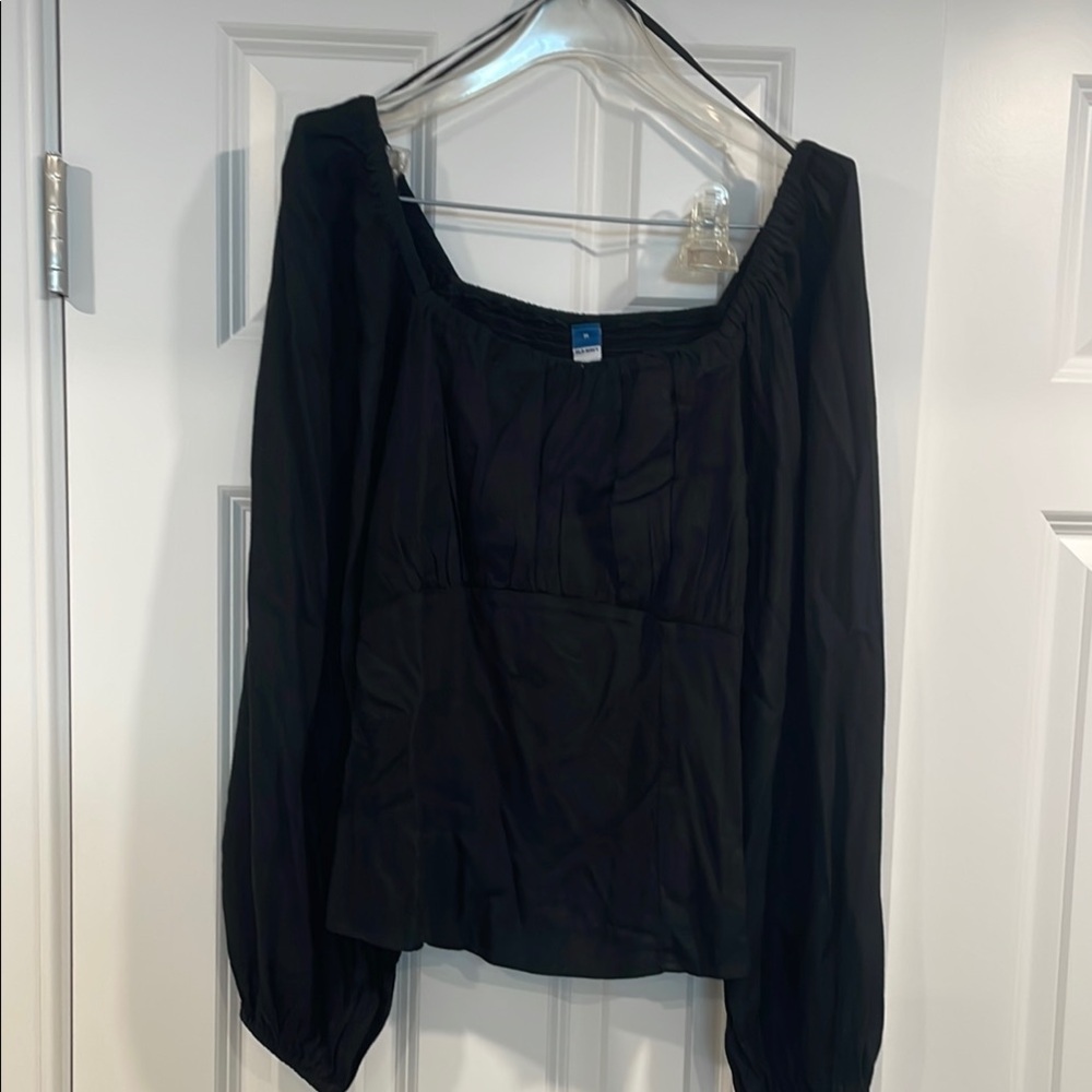 Old Navy Black Blouse with Billowy Sleeves